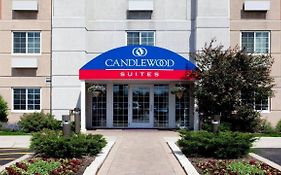 Candlewood Suites O Hare 3*